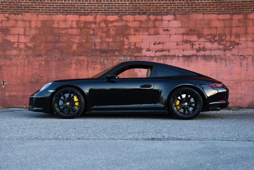 2018 Porsche 991 Carrera GTS - Image 8 of 31