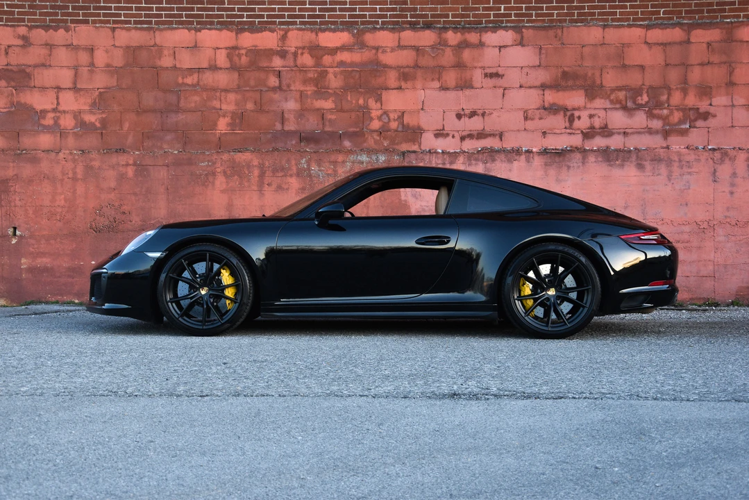2018 Porsche 991 Carrera GTS - Image 9 of 31