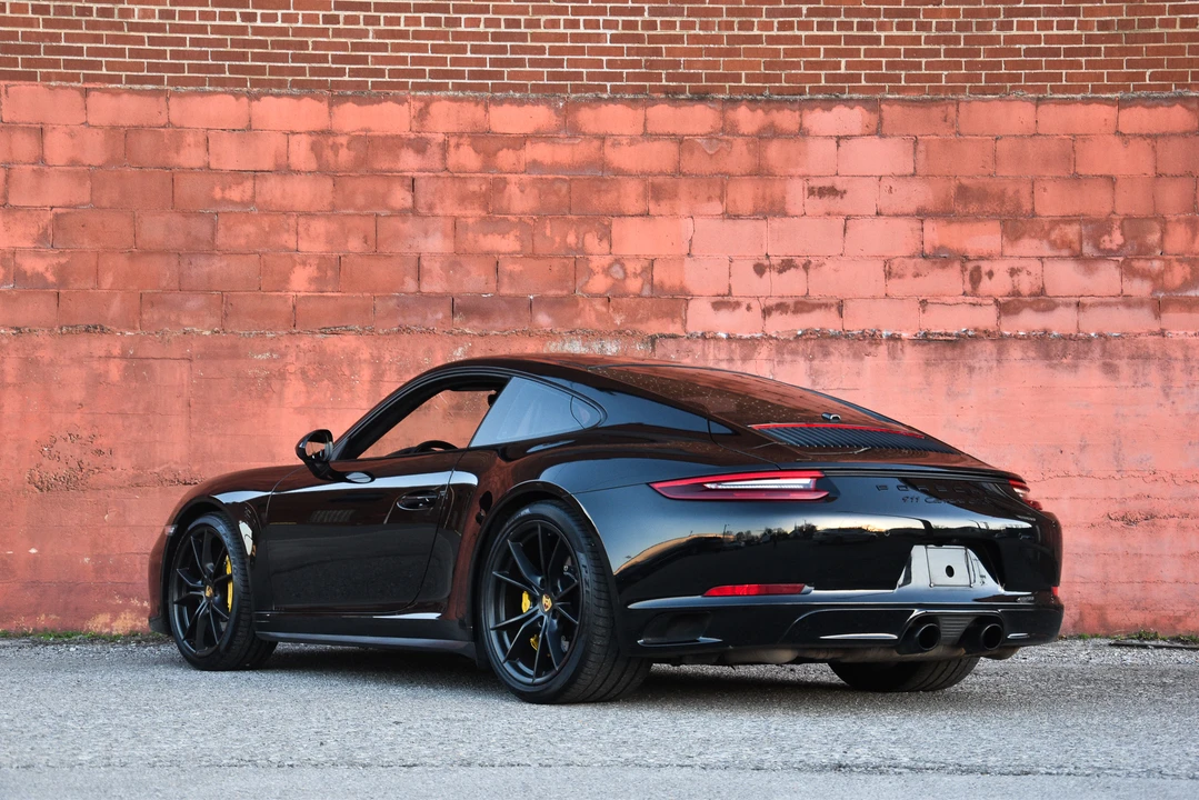 2018 Porsche 991 Carrera GTS - Image 17 of 31