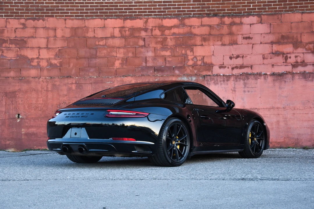 2018 Porsche 991 Carrera GTS - Image 25 of 31