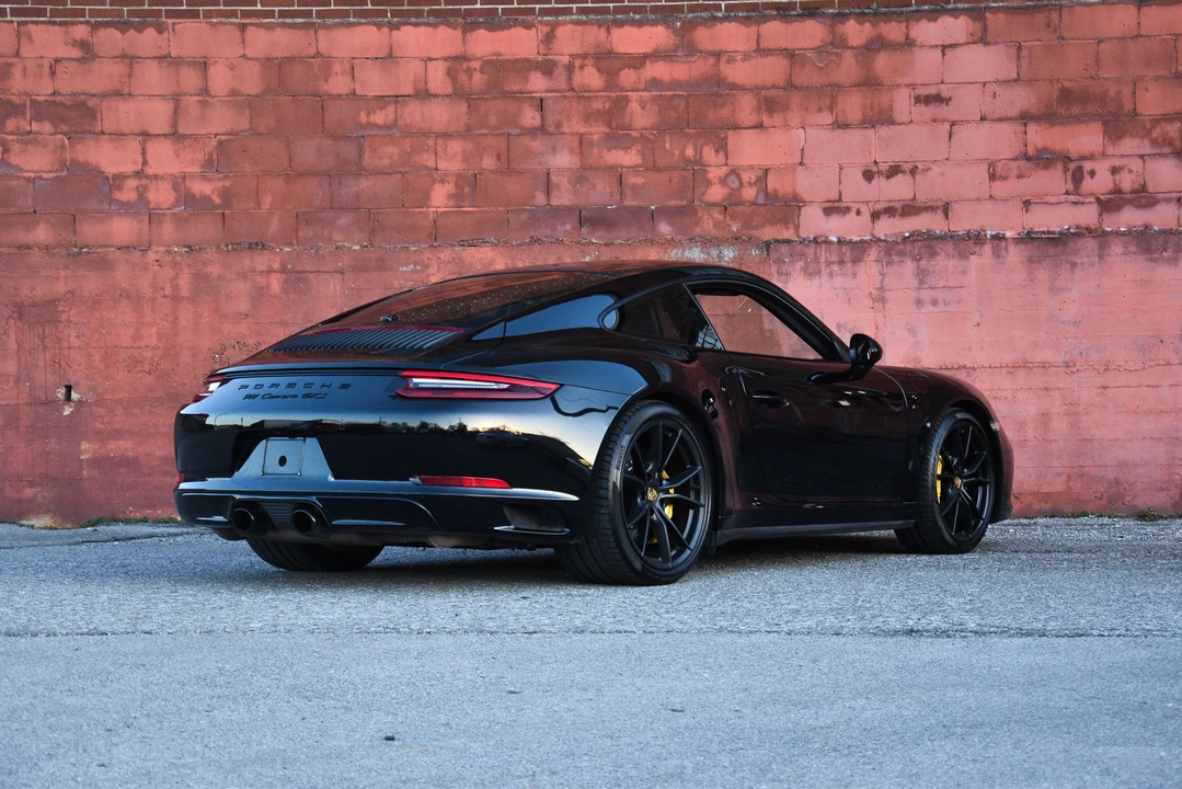 2018 Porsche 991 Carrera GTS - Image 24 of 31