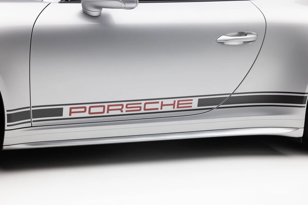 2018 Porsche 991 Carrera - Image 28 of 31