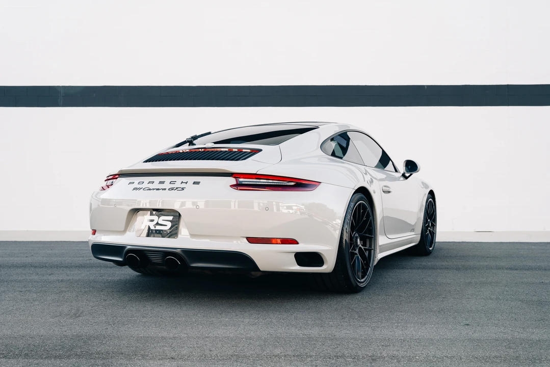 2018 Porsche 991 Carrera GTS - Image 8 of 31