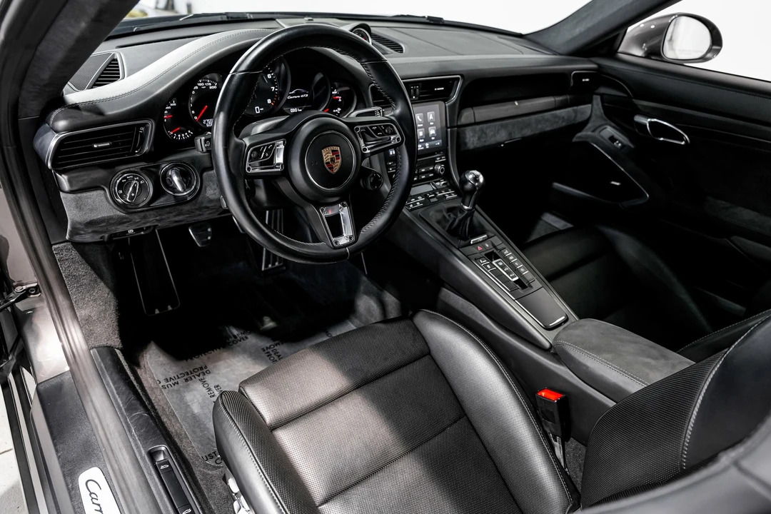 2018 Porsche 991 Carrera GTS - Image 9 of 12