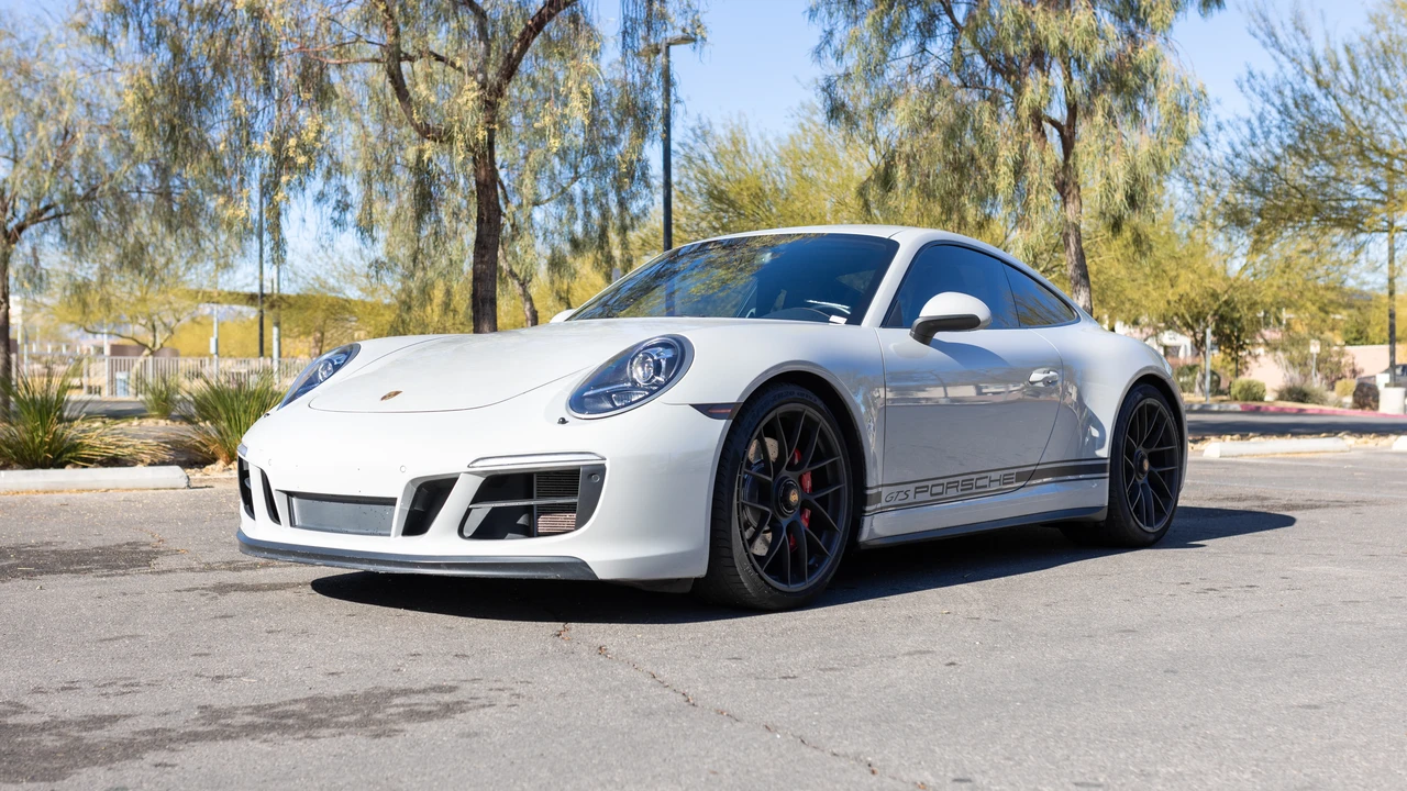 2018 Porsche 991 Carrera GTS - Image 2 of 31