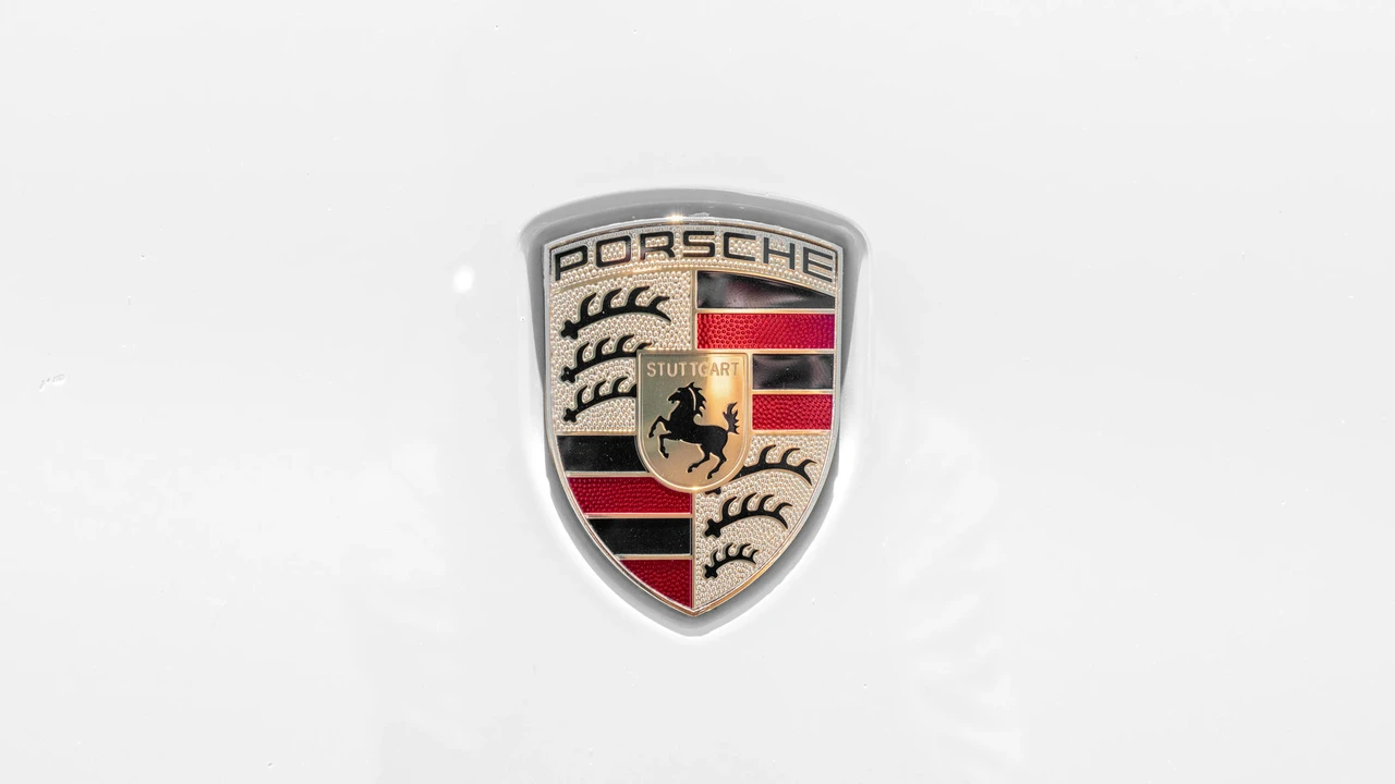 2018 Porsche 991 Carrera GTS - Image 26 of 31