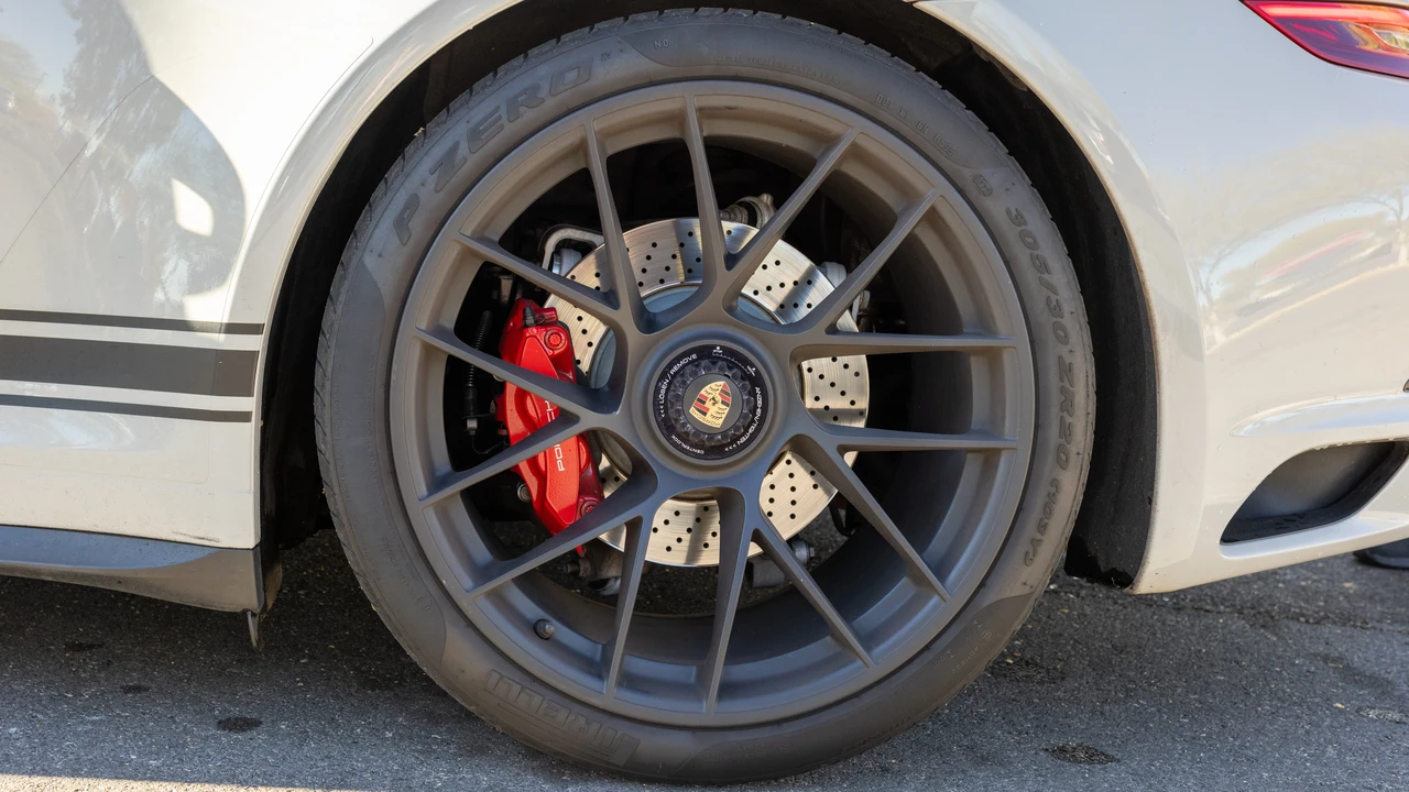 2018 Porsche 991 Carrera GTS - Image 30 of 31