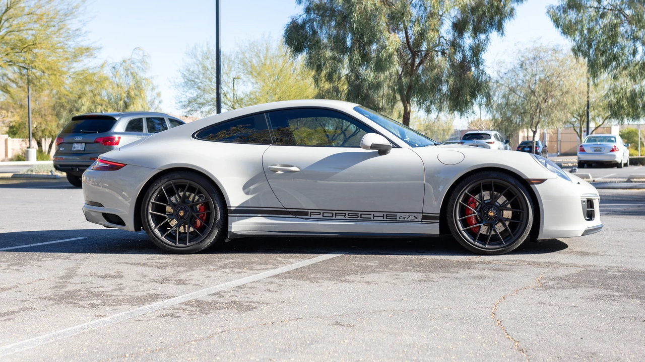 2018 Porsche 991 Carrera GTS - Image 5 of 31