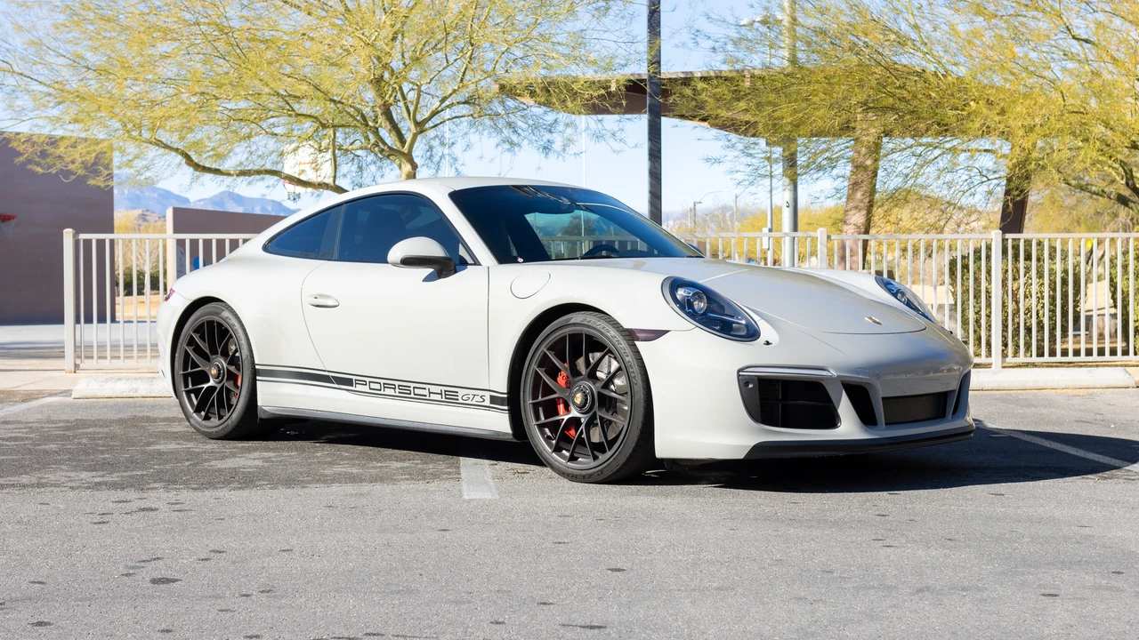 2018 Porsche 991 Carrera GTS - Image 4 of 31