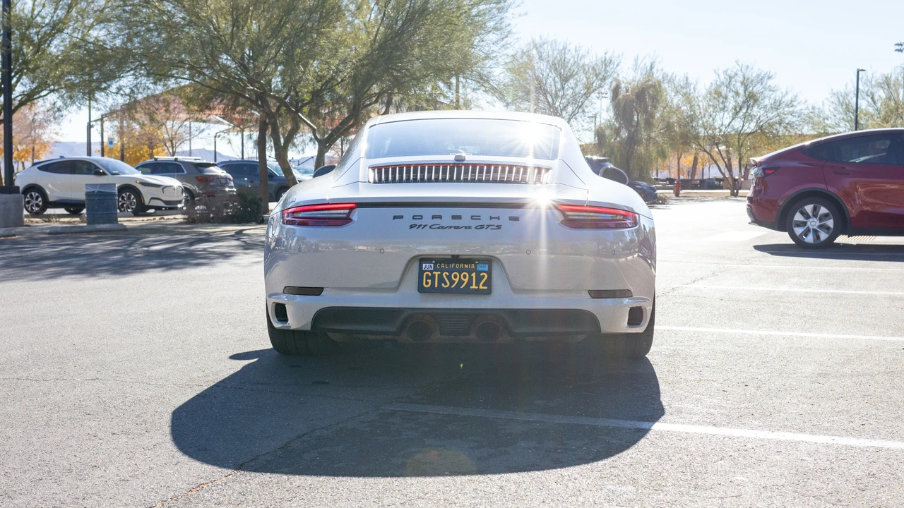 2018 Porsche 991 Carrera GTS - Image 7 of 31