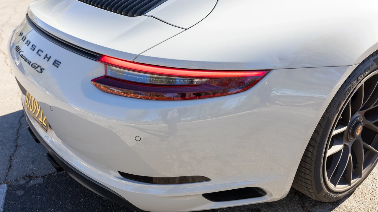 2018 Porsche 991 Carrera GTS - Image 10 of 31