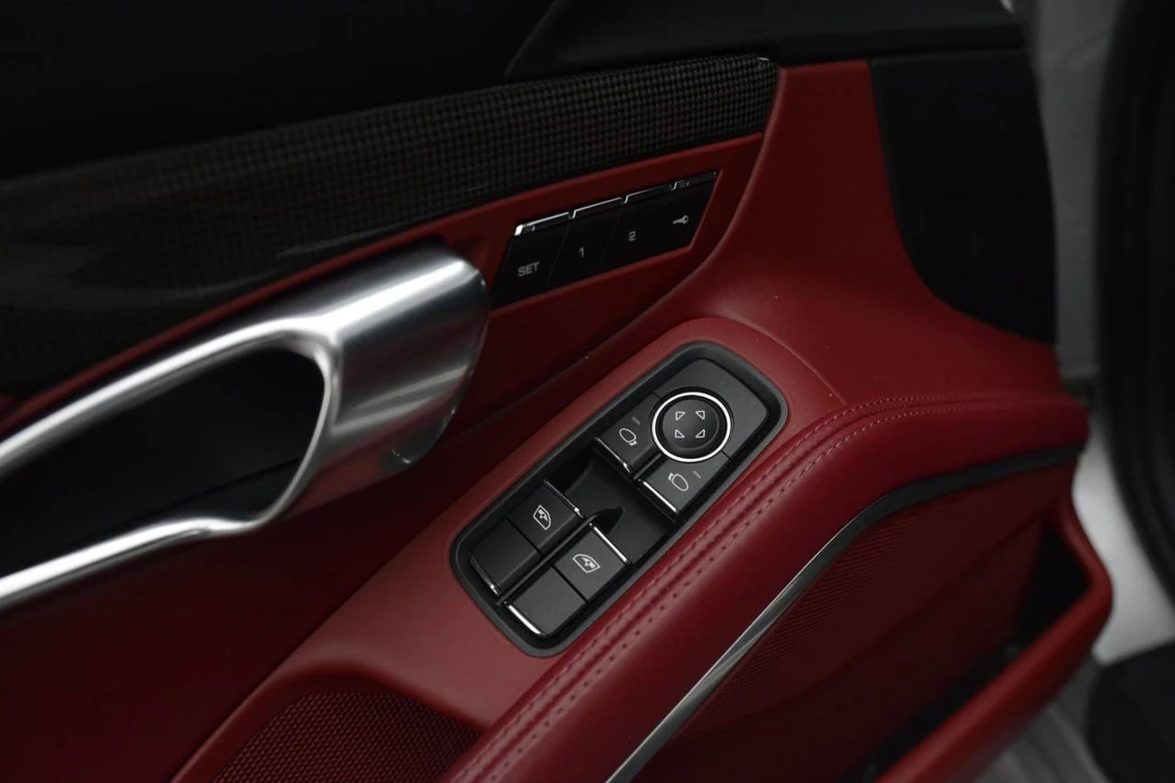 2018 Porsche 991 Carrera GTS - Image 5 of 5