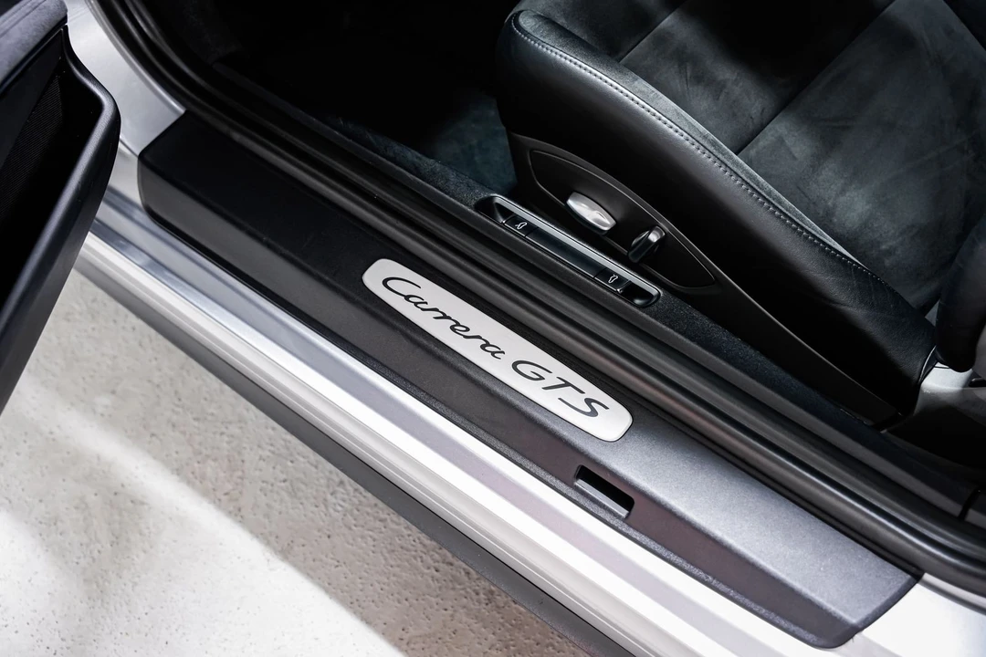 2018 Porsche 991 Carrera GTS - Image 23 of 31