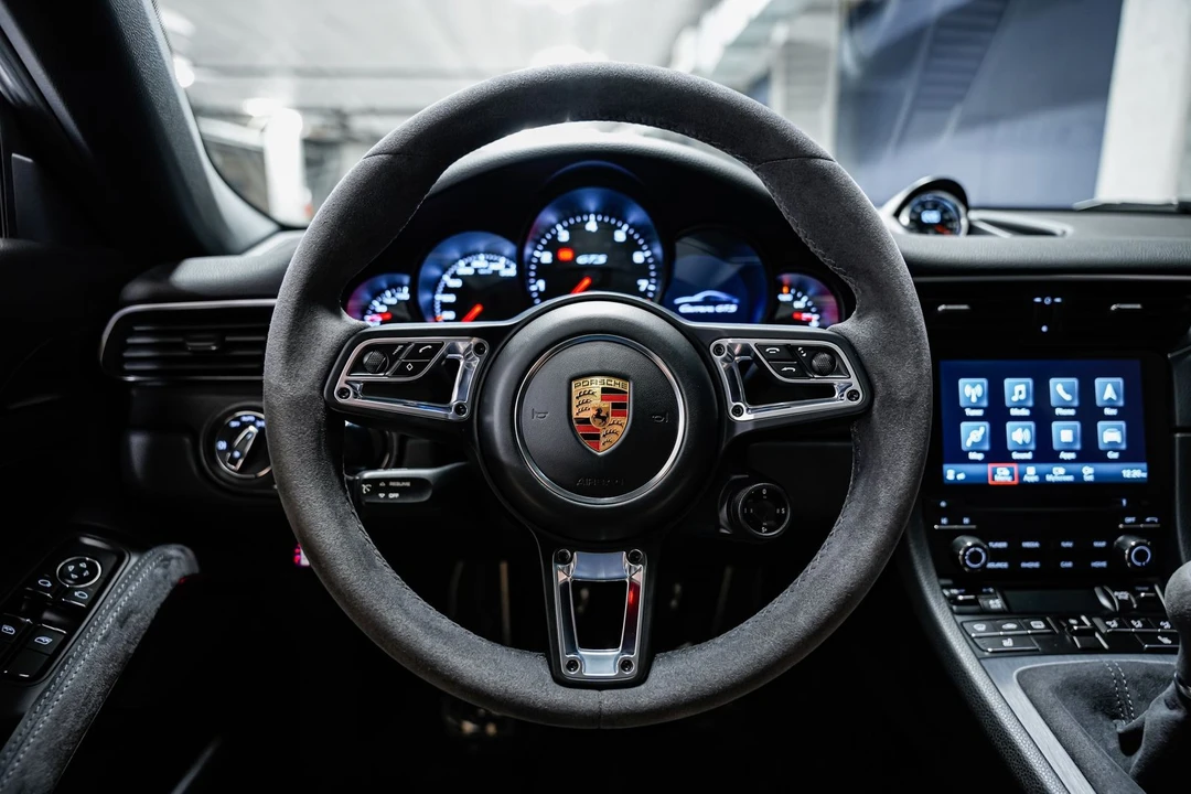 2018 Porsche 991 Carrera GTS - Image 10 of 31