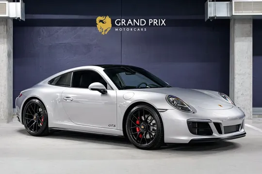 2018 Porsche 911 Carrera GTS