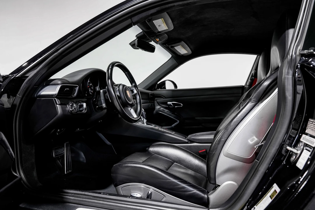2018 Porsche 991 Carrera GTS - Image 18 of 21