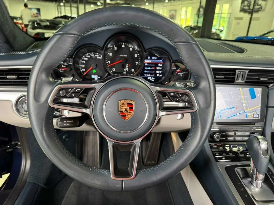 2018 Porsche 991 Carrera - Image 16 of 21