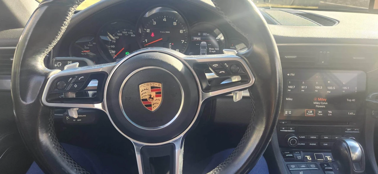 2018 Porsche 991 Carrera - Image 12 of 15