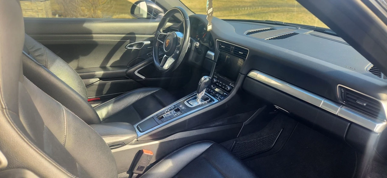 2018 Porsche 991 Carrera - Image 14 of 15