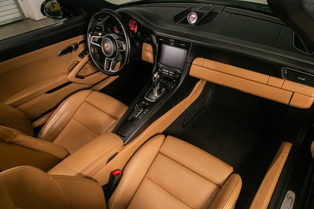 2018 Porsche 991 Carrera S - Image 2 of 21