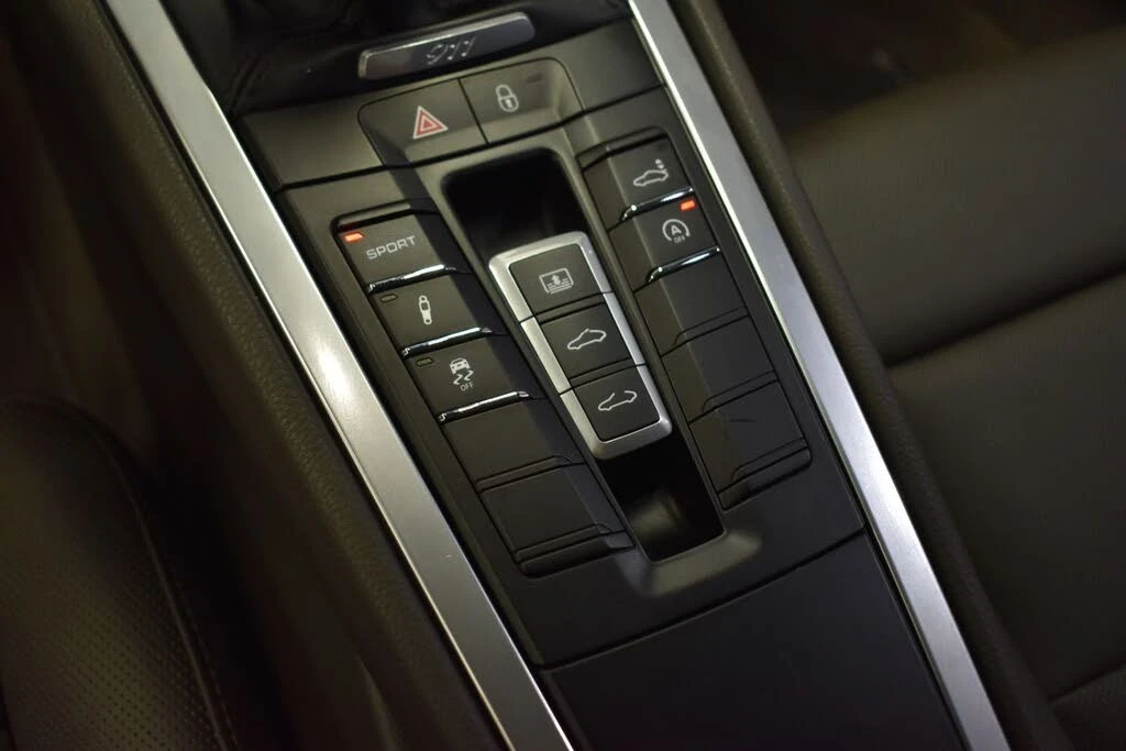 2018 Porsche 991 Carrera S - Image 16 of 25