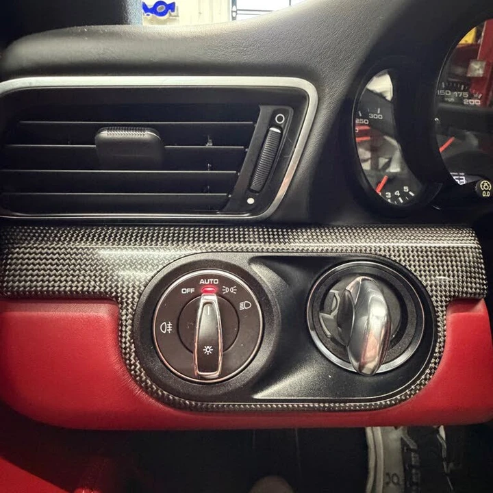 2018 Porsche 991 Carrera 4S - Image 19 of 26