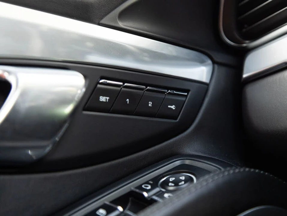 2018 Porsche 991 Carrera S - Image 18 of 31