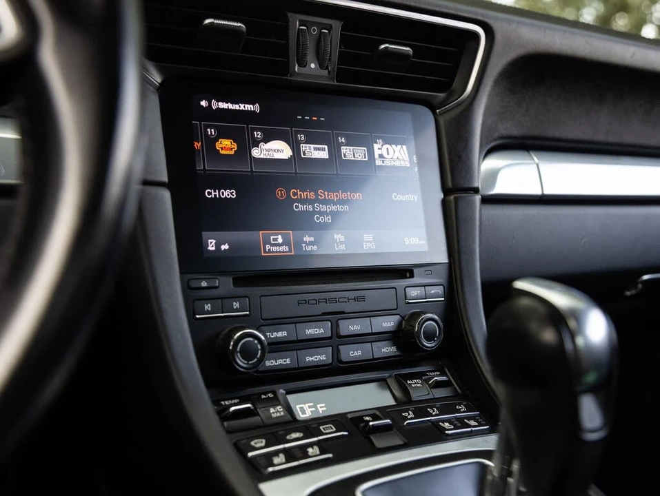 2018 Porsche 991 Carrera S - Image 24 of 31
