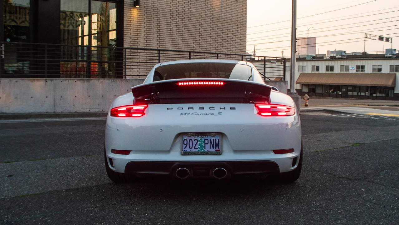 2018 Porsche 991 Carrera S - Image 11 of 31