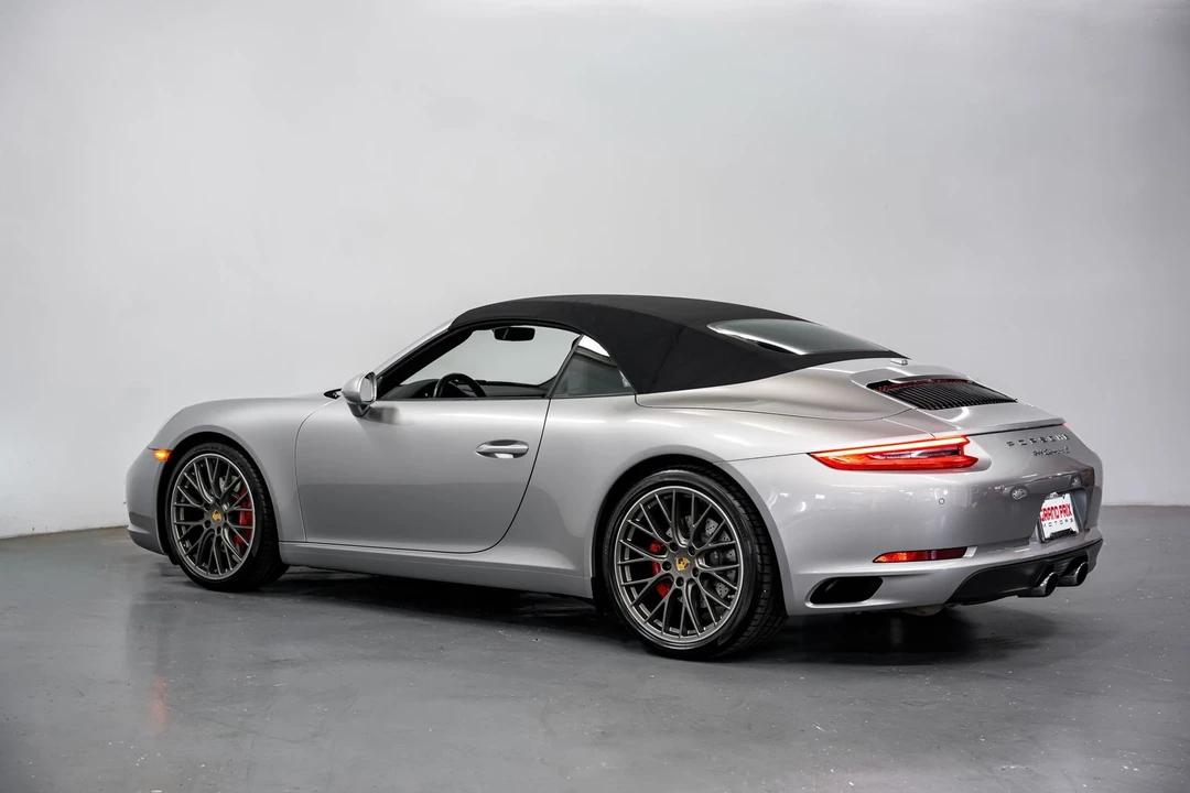 2018 Porsche 991 Carrera S - Image 8 of 31