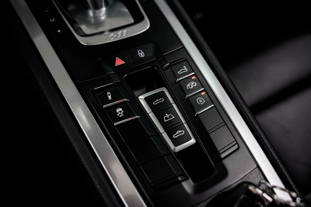 2018 Porsche 991 Carrera S - Image 16 of 31