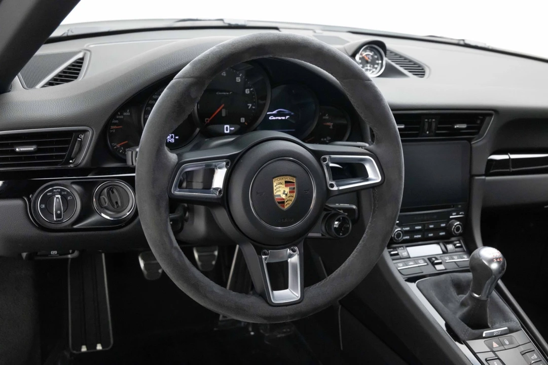 2018 Porsche 991 Carrera T - Image 10 of 31