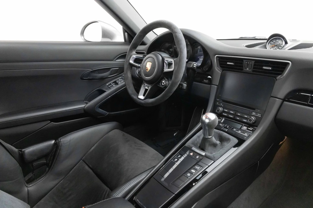 2018 Porsche 991 Carrera T - Image 26 of 31