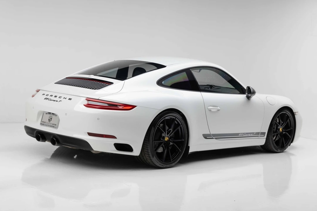 2018 Porsche 991 Carrera T - Image 11 of 31