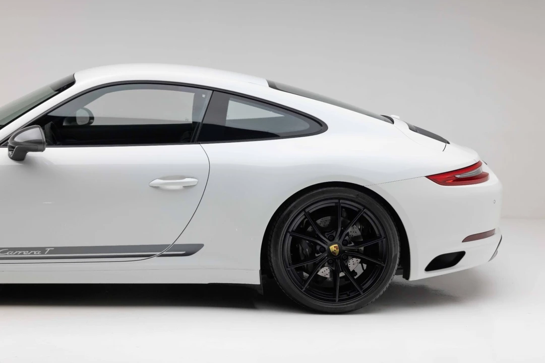 2018 Porsche 991 Carrera T - Image 23 of 31