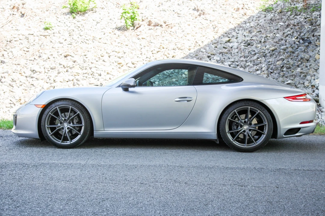 2018 Porsche 991 Carrera T - Image 9 of 31