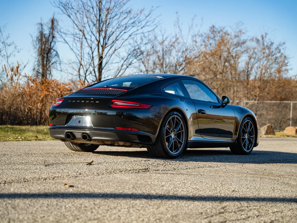 2018 Porsche 991 Carrera T - Image 7 of 31