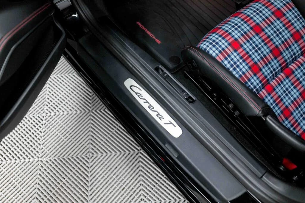 2018 Porsche 991 Carrera T - Image 29 of 31