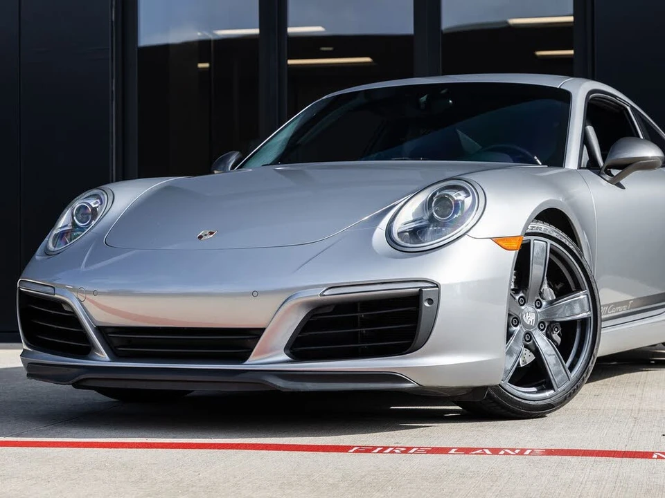 2018 Porsche 991 Carrera T - Image 7 of 31