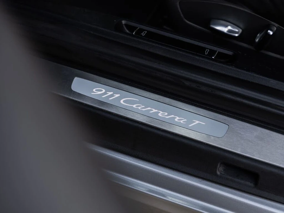2018 Porsche 991 Carrera T - Image 25 of 31