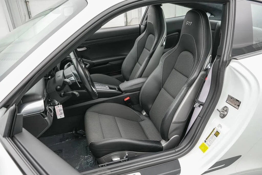 2018 Porsche 991 Carrera T - Image 27 of 31