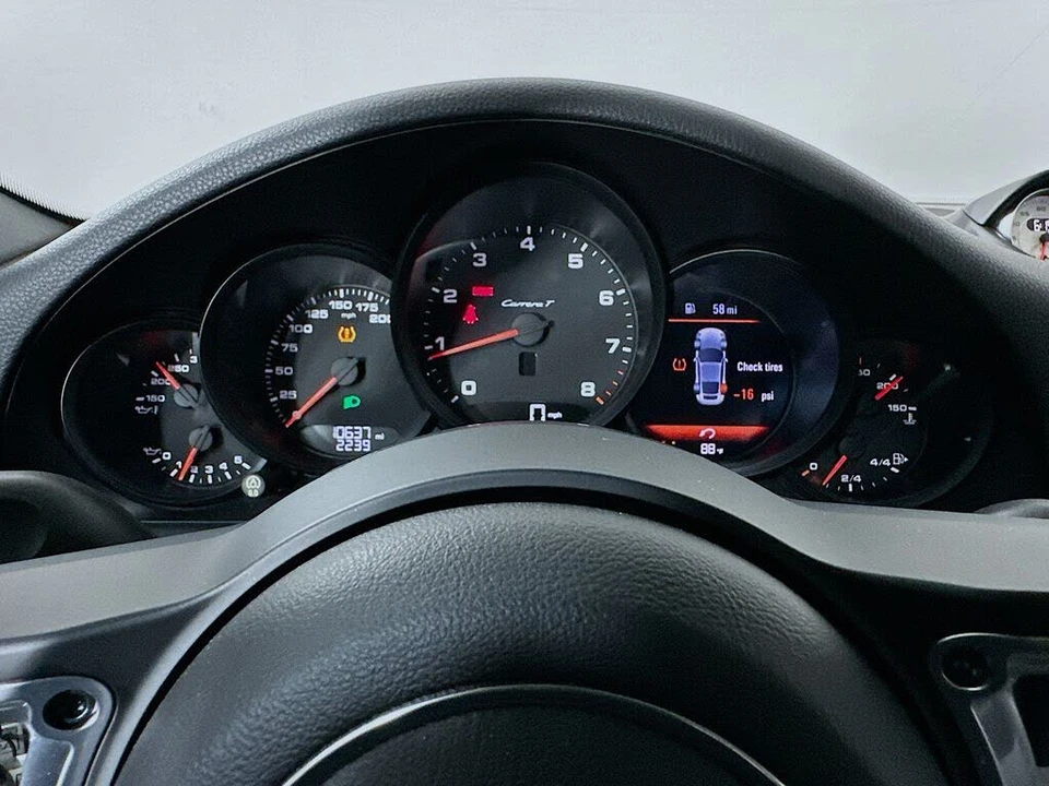 2018 Porsche 991 Carrera T - Image 13 of 31