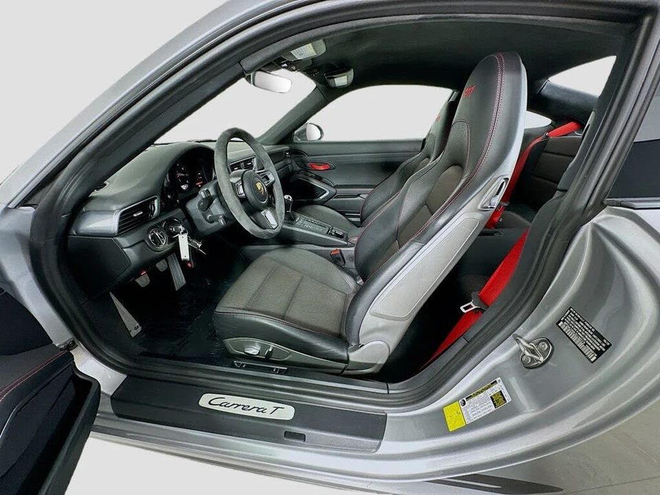 2018 Porsche 991 Carrera T - Image 5 of 31