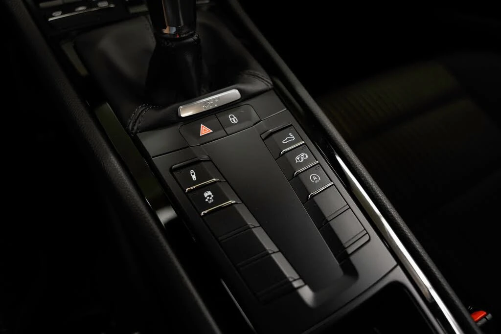 2018 Porsche 991 Carrera T - Image 16 of 31
