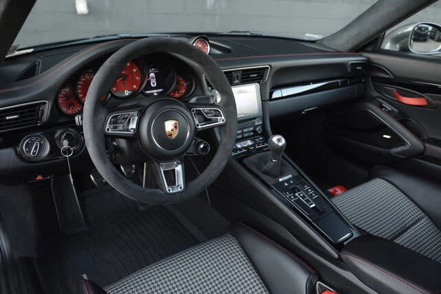 2018 Porsche 991 Carrera T - Image 16 of 31