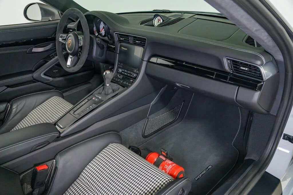 2018 Porsche 991 Carrera T - Image 27 of 31