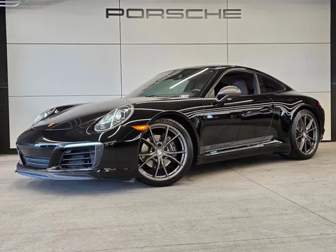 2018 Porsche 911 Carrera T Coupe RWD