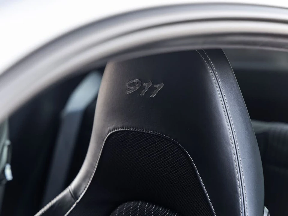 2018 Porsche 991 Carrera T - Image 28 of 31