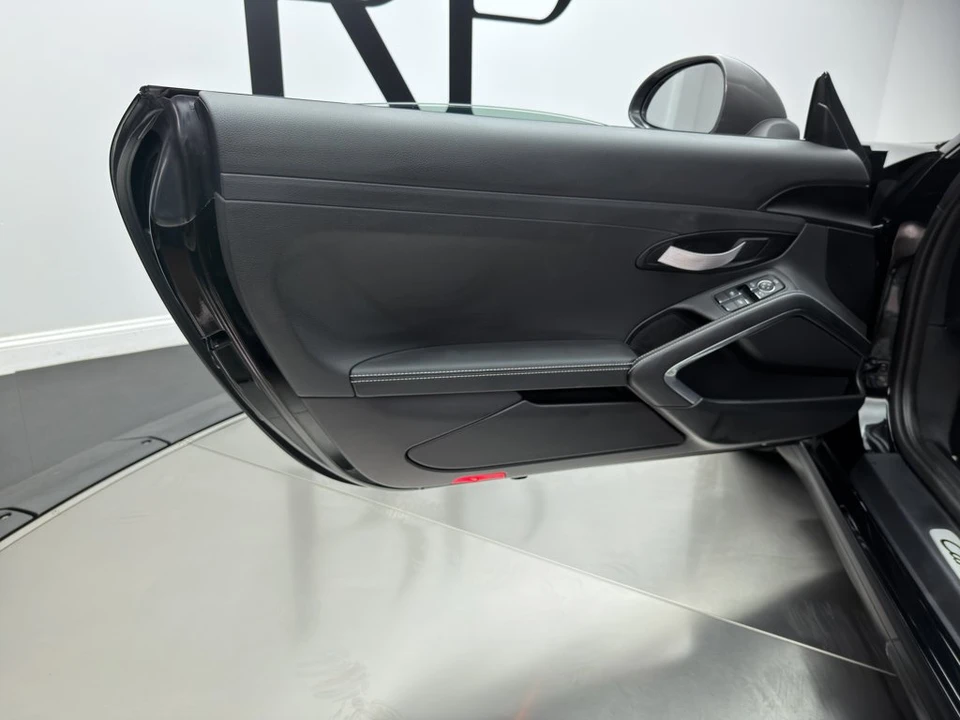 2018 Porsche 991 Carrera T - Image 14 of 24