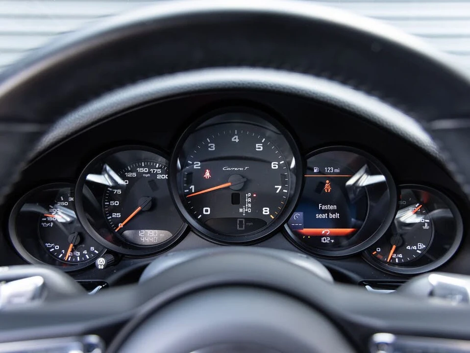 2018 Porsche 991 Carrera T - Image 13 of 31